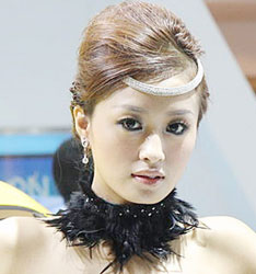 DM64     周周   175