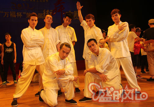     創(chuàng)新街舞、機(jī)械舞