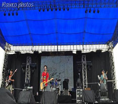 魚(yú)尾紋樂(lè)隊(duì)